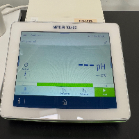 Mettler Toledo SevenDirect SD20 pH Meter image 2